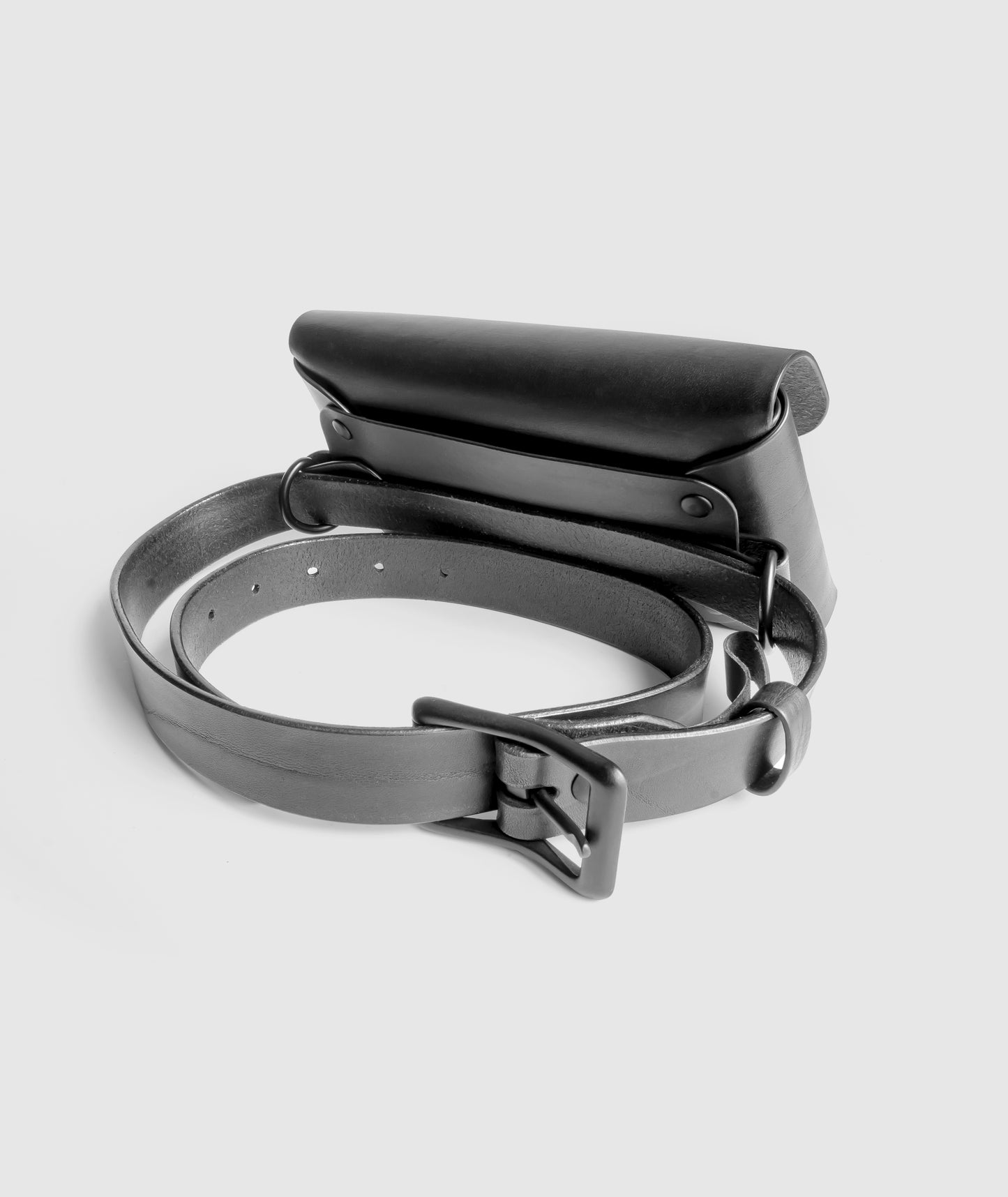 Custom fit black leather belt bag