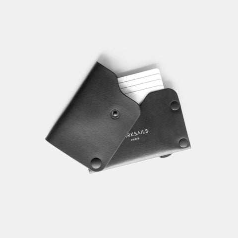 Black leather card holder for men handmade in France with snap closure