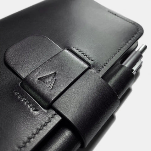 Protège-cahier cuir fait main fermoir avec bords cirés main